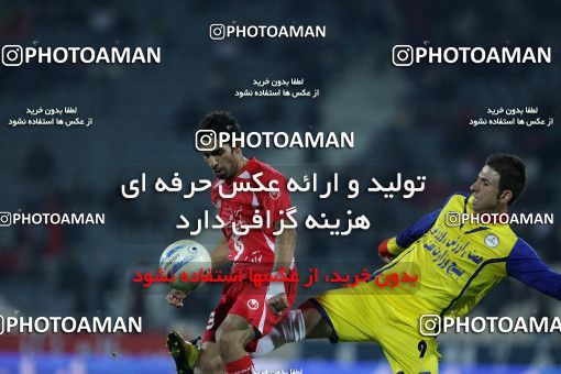 1156371, Tehran, [*parameter:4*], لیگ برتر فوتبال ایران، Persian Gulf Cup، Week 14، First Leg، Persepolis 3 v 1 Naft Tehran on 2010/11/05 at Azadi Stadium
