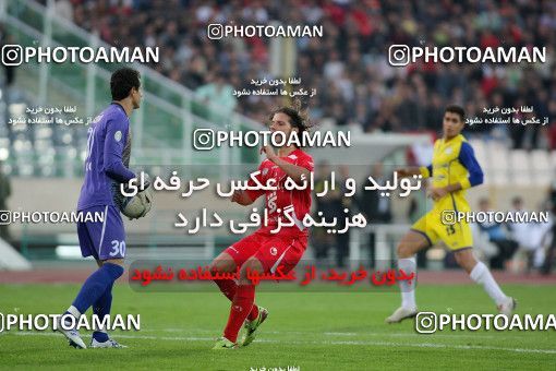 1156331, Tehran, [*parameter:4*], لیگ برتر فوتبال ایران، Persian Gulf Cup، Week 14، First Leg، Persepolis 3 v 1 Naft Tehran on 2010/11/05 at Azadi Stadium