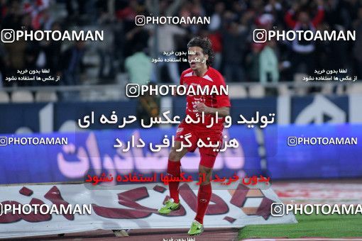 1156318, Tehran, [*parameter:4*], لیگ برتر فوتبال ایران، Persian Gulf Cup، Week 14، First Leg، Persepolis 3 v 1 Naft Tehran on 2010/11/05 at Azadi Stadium