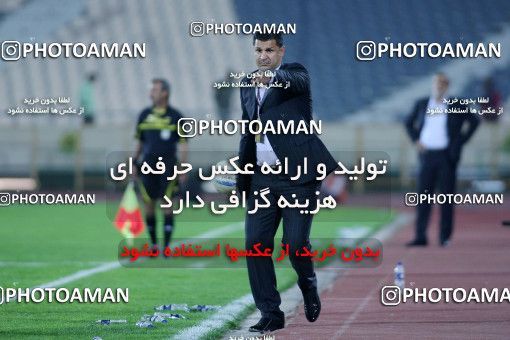 1156326, Tehran, [*parameter:4*], لیگ برتر فوتبال ایران، Persian Gulf Cup، Week 14، First Leg، Persepolis 3 v 1 Naft Tehran on 2010/11/05 at Azadi Stadium
