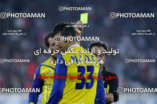 1156340, Tehran, [*parameter:4*], لیگ برتر فوتبال ایران، Persian Gulf Cup، Week 14، First Leg، Persepolis 3 v 1 Naft Tehran on 2010/11/05 at Azadi Stadium