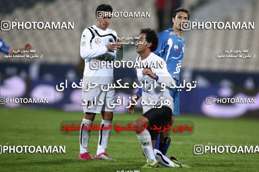 1160838, Tehran, [*parameter:4*], لیگ برتر فوتبال ایران، Persian Gulf Cup، Week 15، First Leg، Esteghlal 2 v 1 Shahin Boushehr on 2010/11/12 at Azadi Stadium