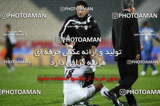1160910, Tehran, [*parameter:4*], لیگ برتر فوتبال ایران، Persian Gulf Cup، Week 15، First Leg، Esteghlal 2 v 1 Shahin Boushehr on 2010/11/12 at Azadi Stadium