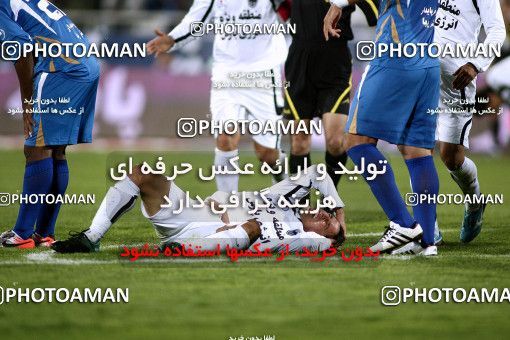 1160856, Tehran, [*parameter:4*], لیگ برتر فوتبال ایران، Persian Gulf Cup، Week 15، First Leg، Esteghlal 2 v 1 Shahin Boushehr on 2010/11/12 at Azadi Stadium