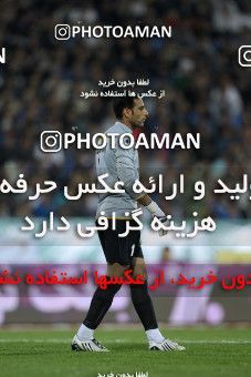 1160920, Tehran, [*parameter:4*], لیگ برتر فوتبال ایران، Persian Gulf Cup، Week 15، First Leg، Esteghlal 2 v 1 Shahin Boushehr on 2010/11/12 at Azadi Stadium