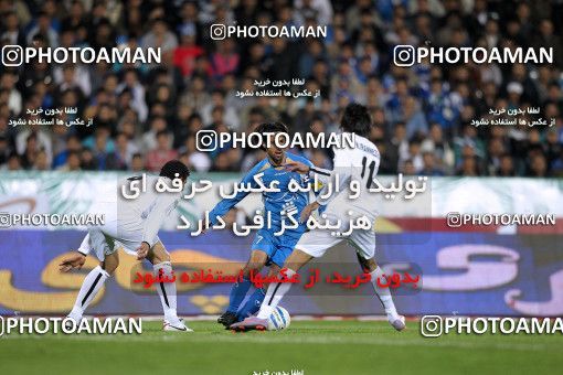 1161350, Tehran, [*parameter:4*], لیگ برتر فوتبال ایران، Persian Gulf Cup، Week 15، First Leg، Esteghlal 2 v 1 Shahin Boushehr on 2010/11/12 at Azadi Stadium