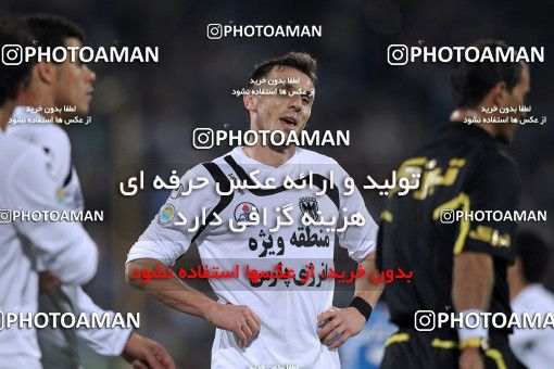 1161376, Tehran, [*parameter:4*], لیگ برتر فوتبال ایران، Persian Gulf Cup، Week 15، First Leg، Esteghlal 2 v 1 Shahin Boushehr on 2010/11/12 at Azadi Stadium