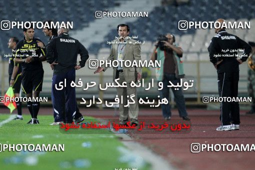 1160947, Tehran, [*parameter:4*], لیگ برتر فوتبال ایران، Persian Gulf Cup، Week 15، First Leg، Esteghlal 2 v 1 Shahin Boushehr on 2010/11/12 at Azadi Stadium