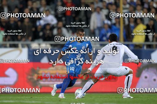 1161074, Tehran, [*parameter:4*], لیگ برتر فوتبال ایران، Persian Gulf Cup، Week 15، First Leg، Esteghlal 2 v 1 Shahin Boushehr on 2010/11/12 at Azadi Stadium