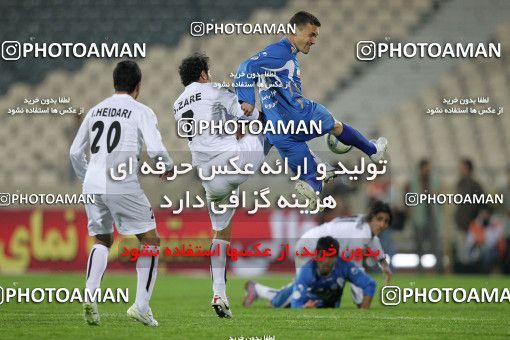 1160993, Tehran, [*parameter:4*], لیگ برتر فوتبال ایران، Persian Gulf Cup، Week 15، First Leg، Esteghlal 2 v 1 Shahin Boushehr on 2010/11/12 at Azadi Stadium