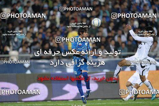 1161418, Tehran, [*parameter:4*], لیگ برتر فوتبال ایران، Persian Gulf Cup، Week 15، First Leg، Esteghlal 2 v 1 Shahin Boushehr on 2010/11/12 at Azadi Stadium