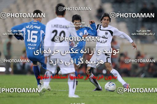 1161371, Tehran, [*parameter:4*], لیگ برتر فوتبال ایران، Persian Gulf Cup، Week 15، First Leg، Esteghlal 2 v 1 Shahin Boushehr on 2010/11/12 at Azadi Stadium