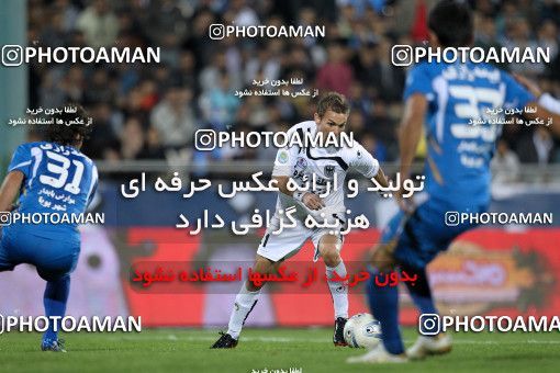 1160994, Tehran, [*parameter:4*], لیگ برتر فوتبال ایران، Persian Gulf Cup، Week 15، First Leg، Esteghlal 2 v 1 Shahin Boushehr on 2010/11/12 at Azadi Stadium