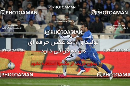 1161231, Tehran, [*parameter:4*], لیگ برتر فوتبال ایران، Persian Gulf Cup، Week 15، First Leg، Esteghlal 2 v 1 Shahin Boushehr on 2010/11/12 at Azadi Stadium