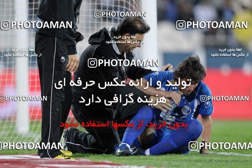 1161095, Tehran, [*parameter:4*], لیگ برتر فوتبال ایران، Persian Gulf Cup، Week 15، First Leg، Esteghlal 2 v 1 Shahin Boushehr on 2010/11/12 at Azadi Stadium