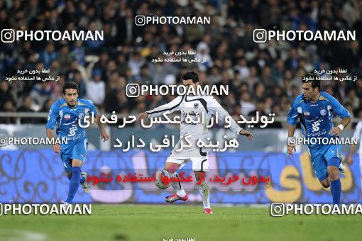 1161443, Tehran, [*parameter:4*], لیگ برتر فوتبال ایران، Persian Gulf Cup، Week 15، First Leg، Esteghlal 2 v 1 Shahin Boushehr on 2010/11/12 at Azadi Stadium