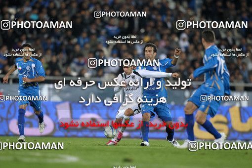 1161170, Tehran, [*parameter:4*], لیگ برتر فوتبال ایران، Persian Gulf Cup، Week 15، First Leg، Esteghlal 2 v 1 Shahin Boushehr on 2010/11/12 at Azadi Stadium