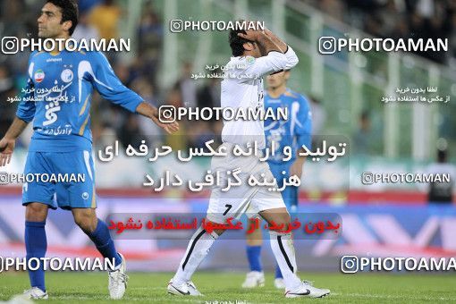 1161060, Tehran, [*parameter:4*], لیگ برتر فوتبال ایران، Persian Gulf Cup، Week 15، First Leg، Esteghlal 2 v 1 Shahin Boushehr on 2010/11/12 at Azadi Stadium