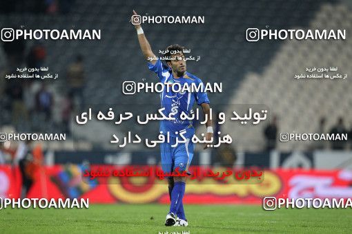 1161230, Tehran, [*parameter:4*], لیگ برتر فوتبال ایران، Persian Gulf Cup، Week 15، First Leg، Esteghlal 2 v 1 Shahin Boushehr on 2010/11/12 at Azadi Stadium