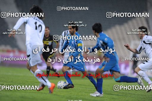 1161546, لیگ برتر فوتبال ایران، Persian Gulf Cup، Week 15، First Leg، 2010/11/12، Tehran، Azadi Stadium، Esteghlal 2 - ۱ Shahin Boushehr