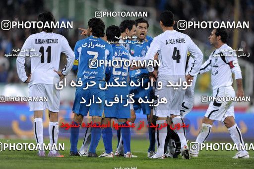 1161559, Tehran, [*parameter:4*], لیگ برتر فوتبال ایران، Persian Gulf Cup، Week 15، First Leg، Esteghlal 2 v 1 Shahin Boushehr on 2010/11/12 at Azadi Stadium