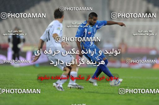 1161473, Tehran, [*parameter:4*], لیگ برتر فوتبال ایران، Persian Gulf Cup، Week 15، First Leg، Esteghlal 2 v 1 Shahin Boushehr on 2010/11/12 at Azadi Stadium