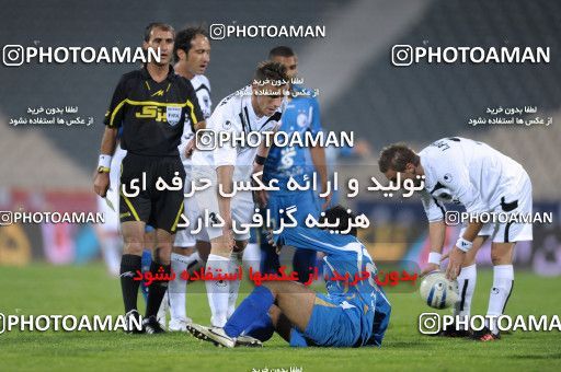 1161578, لیگ برتر فوتبال ایران، Persian Gulf Cup، Week 15، First Leg، 2010/11/12، Tehran، Azadi Stadium، Esteghlal 2 - ۱ Shahin Boushehr