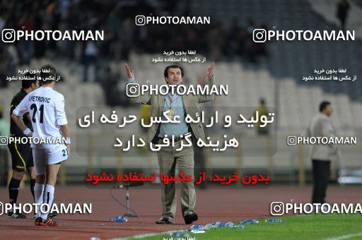 1161488, Tehran, [*parameter:4*], لیگ برتر فوتبال ایران، Persian Gulf Cup، Week 15، First Leg، Esteghlal 2 v 1 Shahin Boushehr on 2010/11/12 at Azadi Stadium