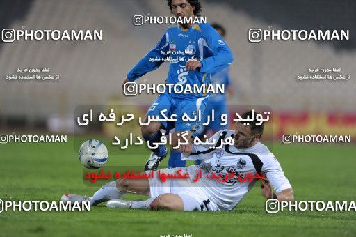 1161564, Tehran, [*parameter:4*], لیگ برتر فوتبال ایران، Persian Gulf Cup، Week 15، First Leg، Esteghlal 2 v 1 Shahin Boushehr on 2010/11/12 at Azadi Stadium
