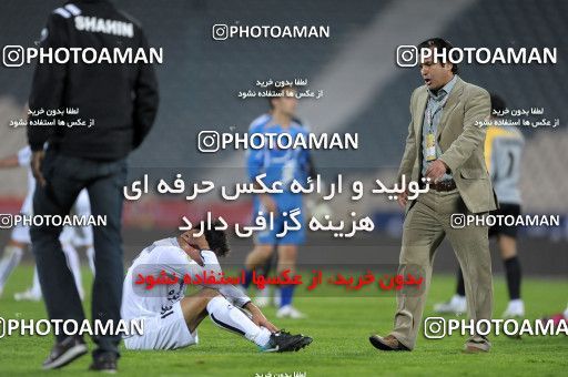 1161580, Tehran, [*parameter:4*], لیگ برتر فوتبال ایران، Persian Gulf Cup، Week 15، First Leg، Esteghlal 2 v 1 Shahin Boushehr on 2010/11/12 at Azadi Stadium