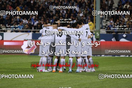1161584, لیگ برتر فوتبال ایران، Persian Gulf Cup، Week 15، First Leg، 2010/11/12، Tehran، Azadi Stadium، Esteghlal 2 - ۱ Shahin Boushehr