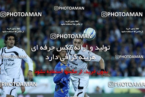 1161616, لیگ برتر فوتبال ایران، Persian Gulf Cup، Week 15، First Leg، 2010/11/12، Tehran، Azadi Stadium، Esteghlal 2 - ۱ Shahin Boushehr