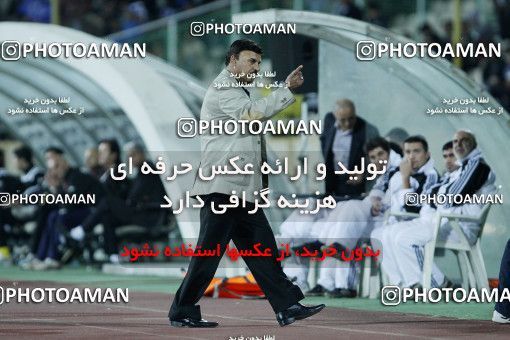 1161636, Tehran, [*parameter:4*], Iran Pro League، Persian Gulf Cup، 2010-11 season، First Leg، Week 15، Esteghlal 2 v ۱ Shahin Boushehr on 2010/11/12 at Azadi Stadium