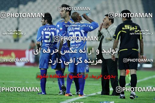 1161642, Tehran, [*parameter:4*], لیگ برتر فوتبال ایران، Persian Gulf Cup، Week 15، First Leg، Esteghlal 2 v 1 Shahin Boushehr on 2010/11/12 at Azadi Stadium
