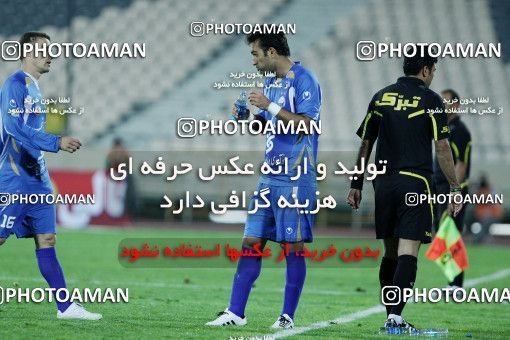 1161581, Tehran, [*parameter:4*], لیگ برتر فوتبال ایران، Persian Gulf Cup، Week 15، First Leg، Esteghlal 2 v 1 Shahin Boushehr on 2010/11/12 at Azadi Stadium