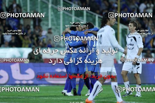 1161634, Tehran, [*parameter:4*], لیگ برتر فوتبال ایران، Persian Gulf Cup، Week 15، First Leg، Esteghlal 2 v 1 Shahin Boushehr on 2010/11/12 at Azadi Stadium