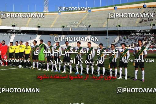 1167251, Tehran, Iran, لیگ برتر فوتبال ایران، Persian Gulf Cup، Week 19، Second Leg، Persepolis 1 v 4 Saba Qom on 2010/12/19 at Azadi Stadium
