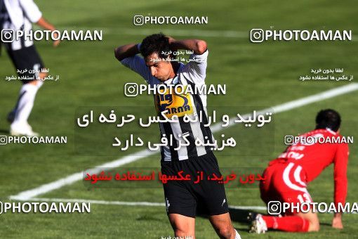 1167417, Tehran, Iran, لیگ برتر فوتبال ایران، Persian Gulf Cup، Week 19، Second Leg، Persepolis 1 v 4 Saba Qom on 2010/12/19 at Azadi Stadium