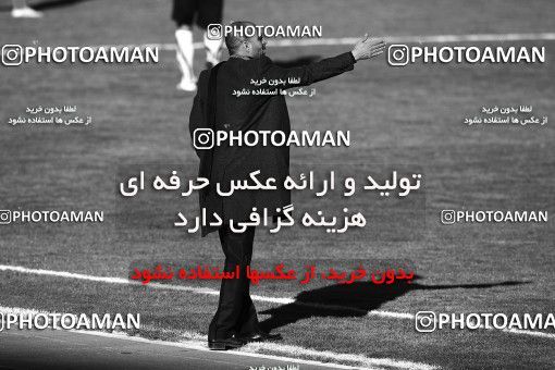 1167462, Tehran, Iran, لیگ برتر فوتبال ایران، Persian Gulf Cup، Week 19، Second Leg، Persepolis 1 v 4 Saba Qom on 2010/12/19 at Azadi Stadium
