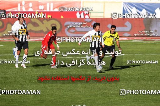 1167297, Tehran, Iran, لیگ برتر فوتبال ایران، Persian Gulf Cup، Week 19، Second Leg، Persepolis 1 v 4 Saba Qom on 2010/12/19 at Azadi Stadium