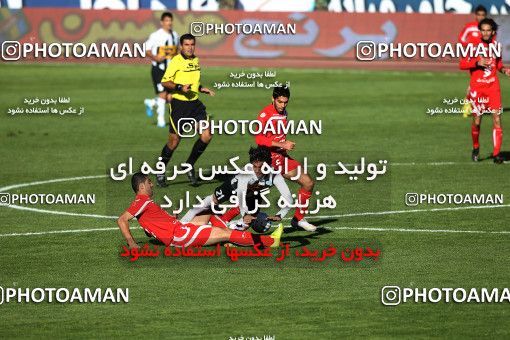 1167411, Tehran, Iran, لیگ برتر فوتبال ایران، Persian Gulf Cup، Week 19، Second Leg، Persepolis 1 v 4 Saba Qom on 2010/12/19 at Azadi Stadium