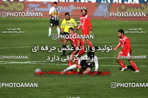 1167439, Tehran, Iran, لیگ برتر فوتبال ایران، Persian Gulf Cup، Week 19، Second Leg، Persepolis 1 v 4 Saba Qom on 2010/12/19 at Azadi Stadium