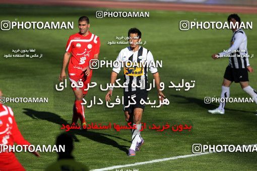 1167296, Tehran, Iran, لیگ برتر فوتبال ایران، Persian Gulf Cup، Week 19، Second Leg، Persepolis 1 v 4 Saba Qom on 2010/12/19 at Azadi Stadium