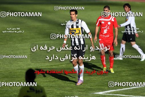 1167283, Tehran, Iran, لیگ برتر فوتبال ایران، Persian Gulf Cup، Week 19، Second Leg، Persepolis 1 v 4 Saba Qom on 2010/12/19 at Azadi Stadium