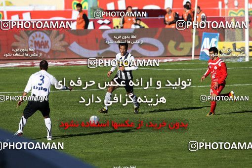 1167389, Tehran, Iran, لیگ برتر فوتبال ایران، Persian Gulf Cup، Week 19، Second Leg، Persepolis 1 v 4 Saba Qom on 2010/12/19 at Azadi Stadium