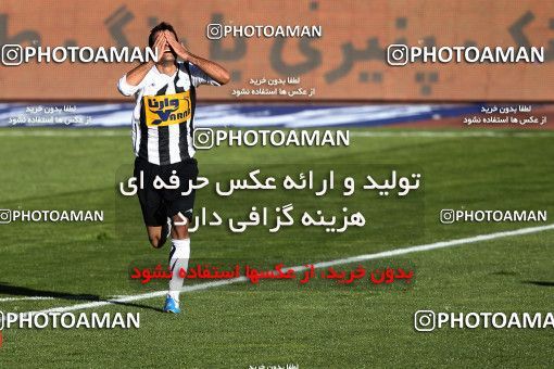 1167476, Tehran, Iran, لیگ برتر فوتبال ایران، Persian Gulf Cup، Week 19، Second Leg، Persepolis 1 v 4 Saba Qom on 2010/12/19 at Azadi Stadium