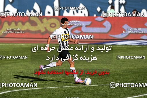 1167363, Tehran, Iran, لیگ برتر فوتبال ایران، Persian Gulf Cup، Week 19، Second Leg، Persepolis 1 v 4 Saba Qom on 2010/12/19 at Azadi Stadium