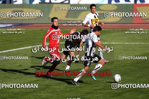 1167379, Tehran, Iran, لیگ برتر فوتبال ایران، Persian Gulf Cup، Week 19، Second Leg، Persepolis 1 v 4 Saba Qom on 2010/12/19 at Azadi Stadium