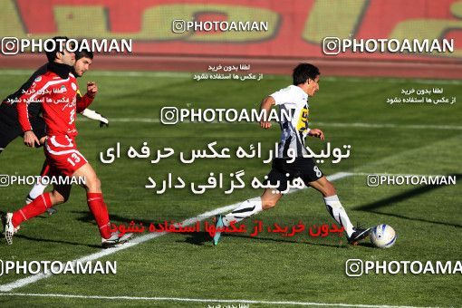 1167261, Tehran, Iran, لیگ برتر فوتبال ایران، Persian Gulf Cup، Week 19، Second Leg، Persepolis 1 v 4 Saba Qom on 2010/12/19 at Azadi Stadium