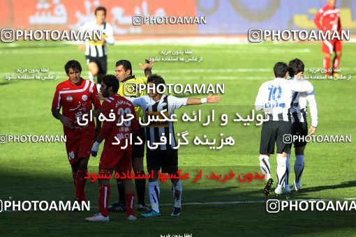 1167416, Tehran, Iran, لیگ برتر فوتبال ایران، Persian Gulf Cup، Week 19، Second Leg، Persepolis 1 v 4 Saba Qom on 2010/12/19 at Azadi Stadium